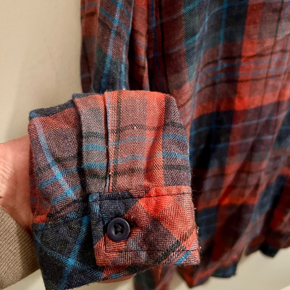 Anthropologie Cloth & Stone Plaid Lace-Up Back Flannel Top Size M - Picture 6 of 8